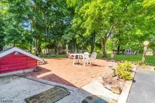 585 Meadow Rd, Bridgewater, NJ 08807 - Photo 45