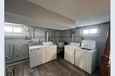 2089 Galloping Hill Rd #1, Union Township, NJ 07083 - Photo 17