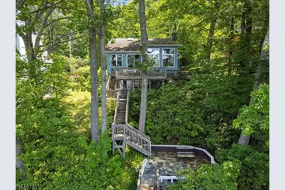 1009 Lakeside Drive East, Vernon, NJ 07422 - Photo 33