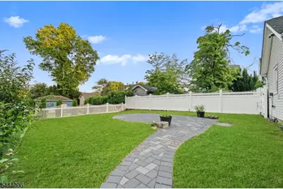 251 High St, Nutley, NJ 07110 - Photo 33