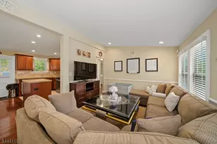 211 Franklin Rd, Denville, NJ 07834 - Photo 3