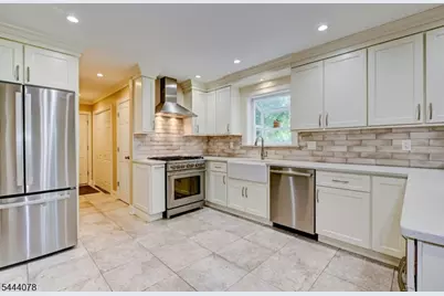410 Stony Brook Dr, Bridgewater, NJ 08807 - Photo 15