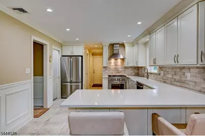 410 Stony Brook Dr, Bridgewater, NJ 08807 - Photo 17