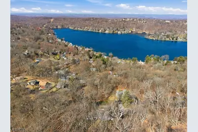 363 Springbrook Trl, Sparta Township, NJ 07871 - Photo 3