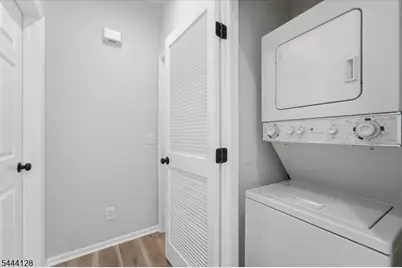 1311 Richmond Rd #311, West Milford, NJ 07480 - Photo 13