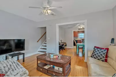 43 Hillcrest Ave #B, Cranford Township, NJ 07016 - Photo 3