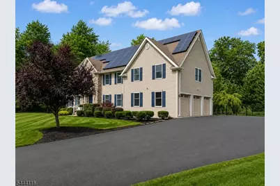 164 E Mountain Rd, Hillsborough Township, NJ 08844 - Photo 5
