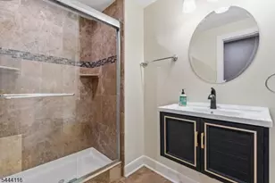 164 E Mountain Rd, Hillsborough Township, NJ 08844 - Photo 27