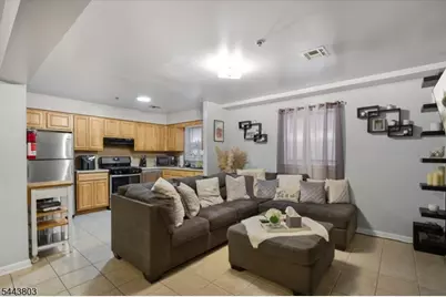 49-51 Crawford St, Newark, NJ 07102 - Photo 7