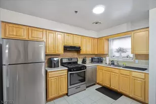 49-51 Crawford St, Newark, NJ 07102 - Photo 9