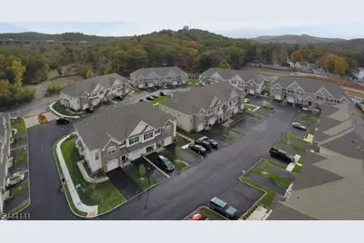 11 Dogwood Ln #11, Wanaque, NJ 07420 - Photo 1