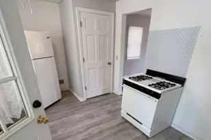 40-42 Moffett St, Woodbridge Township, NJ 08863 - Photo 13