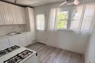 40-42 Moffett St, Woodbridge Township, NJ 08863 - Photo 5