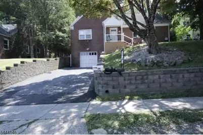 114 Sussex Ave, Morristown, NJ 07960 - Photo 1