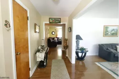 114 Sussex Ave, Morristown, NJ 07960 - Photo 5