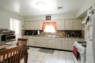 114 Sussex Ave, Morristown, NJ 07960 - Photo 11