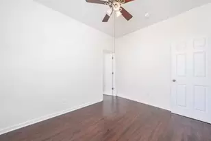 49 Livingston Ave, Lyndhurst Township, NJ 07071 - Photo 15