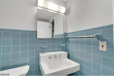 117 Yantacaw Brook Rd, Montclair, NJ 07043 - Photo 15