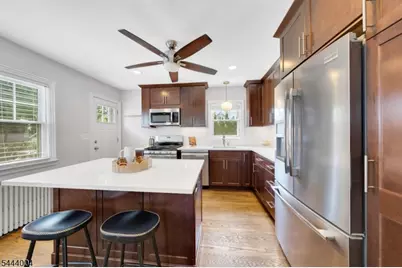 373 Union Ave, Clifton, NJ 07011 - Photo 11