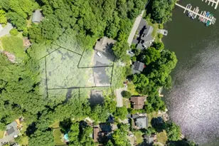 2217 Lakeside Dr W, Vernon Twp., NJ 07422 - Photo 3