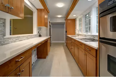 52 Hobart Ave, Millburn, NJ 07078 - Photo 9