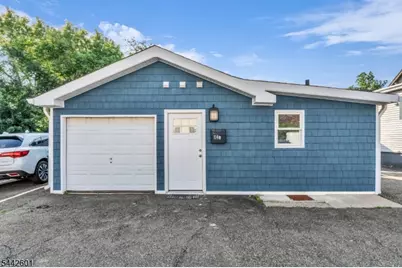 114 E Main St, Little Falls Township, NJ 07424 - Photo 5