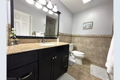 666 Mill St #C4, Belleville Twp., NJ 07109 - Photo 3