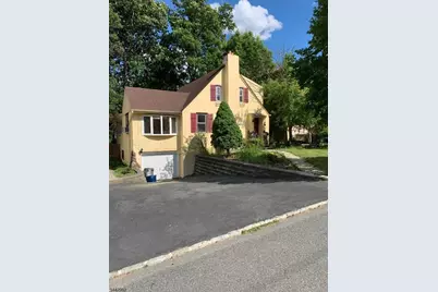 17 Dogwood Ter, Livingston, NJ 07039 - Photo 3