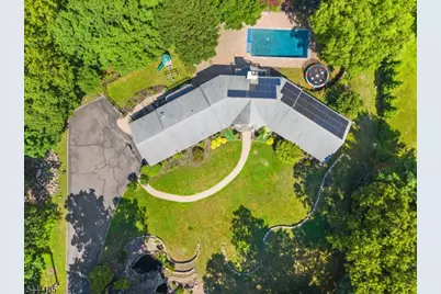 720 Berdan Ave, Wayne, NJ 07470 - Photo 1