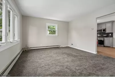 15 Wright Ct #2, Bloomfield, NJ 07003 - Photo 3
