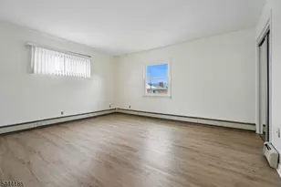 15 Wright Ct, Bloomfield, NJ 07003 - Photo 9