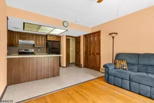 10 Tara Ct, Hardwick Township, NJ 07825 - Photo 23