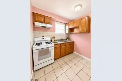 552 E Jersey St, Elizabeth, NJ 07206 - Photo 11