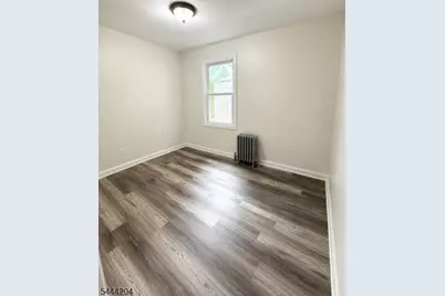 138 E Jersey St #1, Elizabeth, NJ 07206 - Photo 5