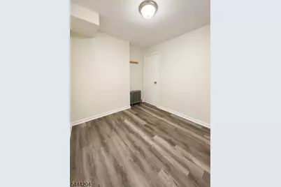 138 E Jersey St #1, Elizabeth, NJ 07206 - Photo 7
