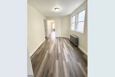 138 E Jersey St #1, Elizabeth, NJ 07206 - Photo 3