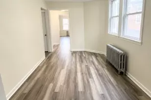 138 E Jersey St, Elizabeth, NJ 07206 - Photo 3