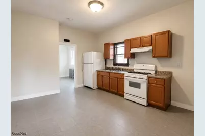 138-140 E Jersey St #1, Elizabeth, NJ 07206 - Photo 11