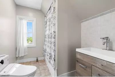 129 S Munn Ave, East Orange, NJ 07018 - Photo 27