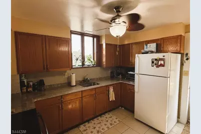 69 Main St, Sayreville, NJ 08872 - Photo 13