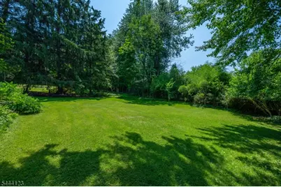 5 Brookwood Dr, West Caldwell, NJ 07006 - Photo 33