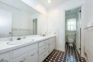 5 Brookwood Dr, West Caldwell, NJ 07006 - Photo 15
