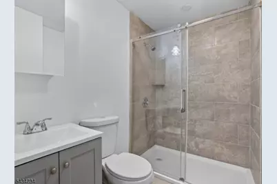 33 Seton Hall Dr, Newark, NJ 07103 - Photo 13