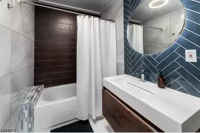 48 Sanford Ave, Belleville, NJ 07109 - Photo 15
