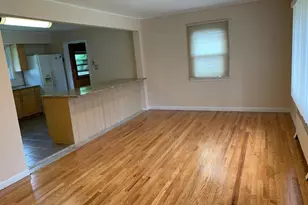 118 Fairfield Dr, Paramus, NJ 07652 - Photo 1
