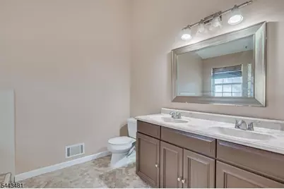 47 Sapphire Ln, Franklin Township, NJ 08823 - Photo 15