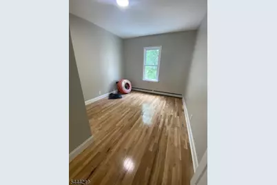 180 N 12th St, Newark, NJ 07107 - Photo 9