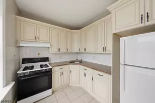 290 Ogden St, Orange, NJ 07050 - Photo 5