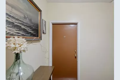 290 Ogden St, Orange, NJ 07050 - Photo 3