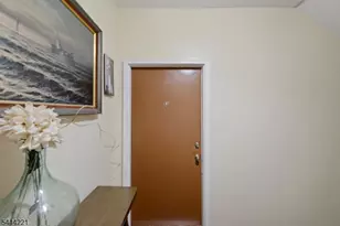 290 Ogden St, Orange, NJ 07050 - Photo 3